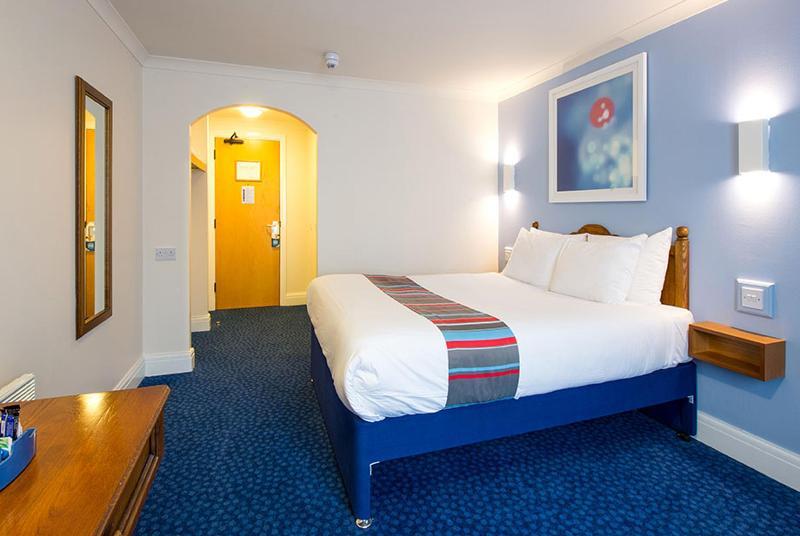 Travelodge London Richmond Central Ngoại thất bức ảnh